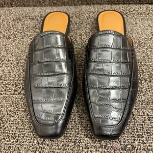 Marc Fisher Ltd. " Pam " Mules, Slides Shoes! Size 9.5. Black. Brand New!